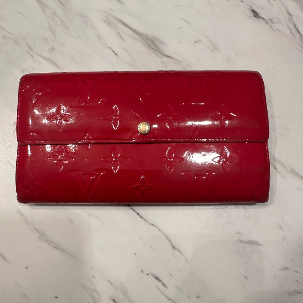 AUTHENTIC LOUIS VUITTON LV Monogram Sarah Wallet Rose Indies